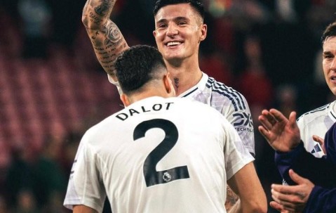 yl23455永利-舍伍德：谢什科还是很挣扎，他也并不是唯一配不上曼联的球员